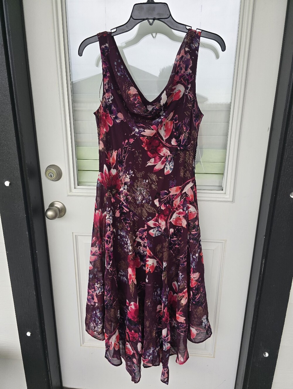 Signature by Robbie Bee Floral Midi Dress Sz 8 Purple Pink Sleeveless Cowl Neck - Picture 3 of 11